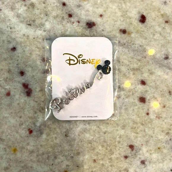 “Believe” shelf with Mickey Mouse crystals - Picture 1 of 4